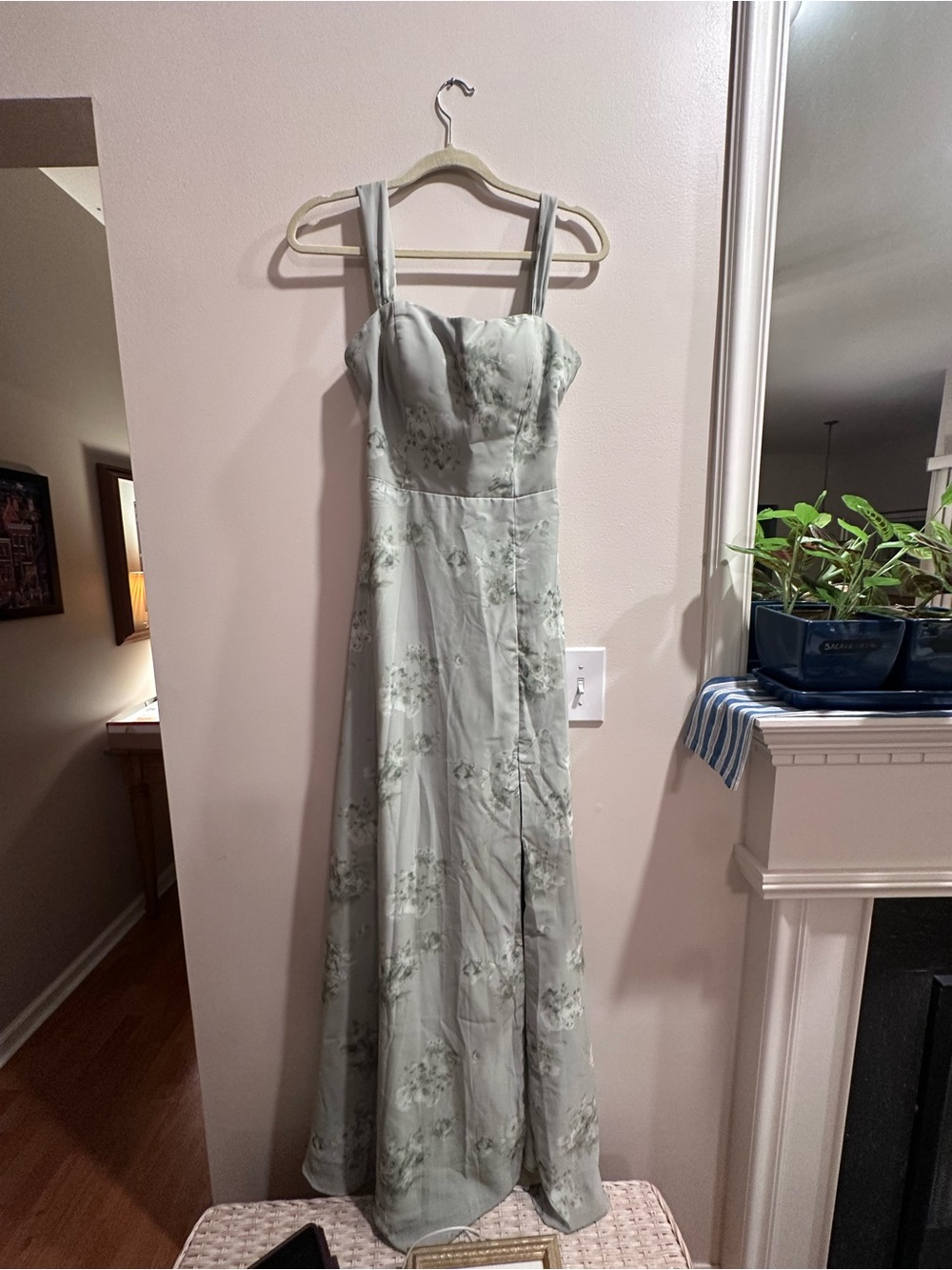 Structured Bodice Maxi Dress in Pale Sage Floral